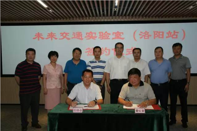 1466836887633889.png blob.png