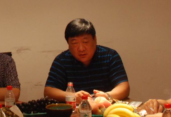 調(diào)整大小 3、總經(jīng)理曹紅普在簽訂儀式上講話.JPG