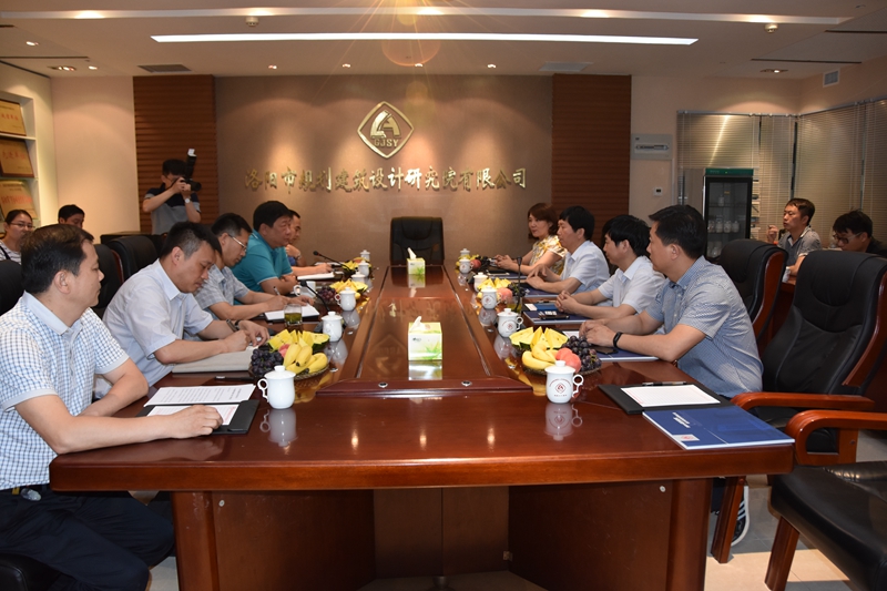 1499738688531872.jpg 座談會現(xiàn)場.jpg