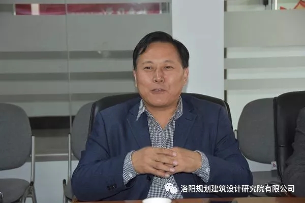 1524216172623487.jpg 640.webp (9).jpg